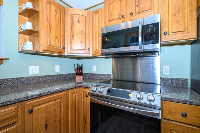 3 Franklin Heights, Rochester, NH 03867