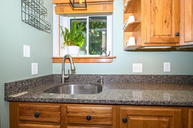 3 Franklin Heights, Rochester, NH 03867