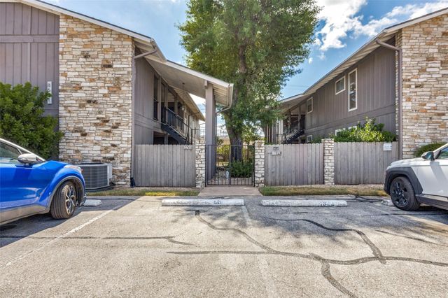 8621 Putnam DR A, Austin, TX 78757