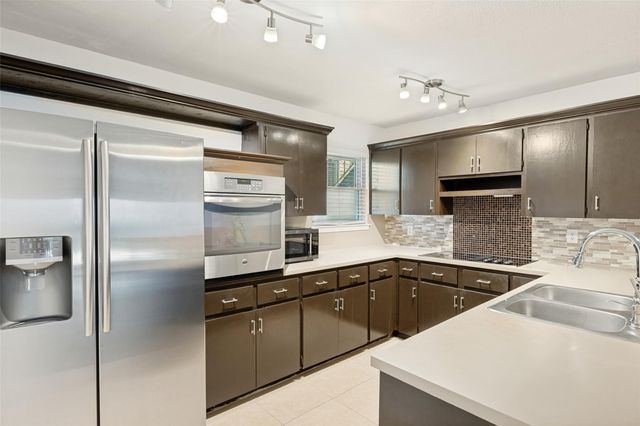 8621 Putnam DR A, Austin, TX 78757