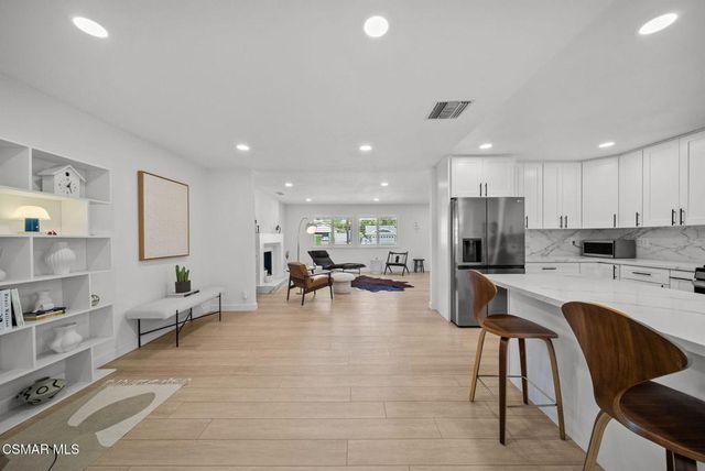 3474 Farrell Circle, Newbury Park, CA 91320