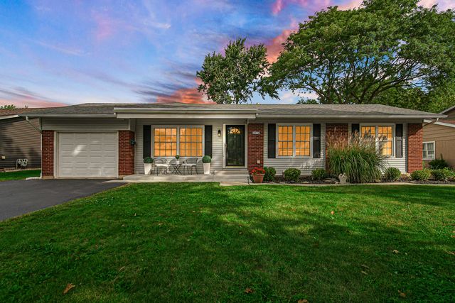 1072 Brantwood Avenue, Elk Grove Village, IL 60007