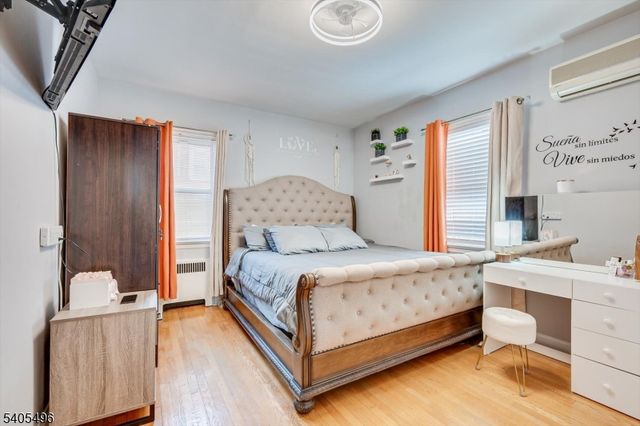 123 Harrison St, Bloomfield Twp., NJ 07003