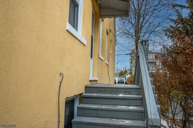 123 Harrison St, Bloomfield Twp., NJ 07003