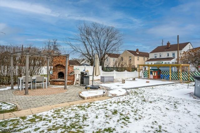 123 Harrison St, Bloomfield Twp., NJ 07003