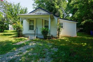 4203 Dellwood Drive, Winston-salem, NC 27105