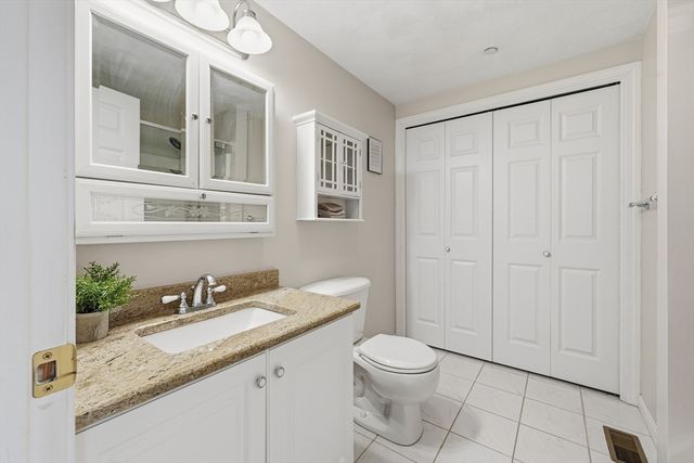 81 Salem Road 74, Billerica, MA 01821