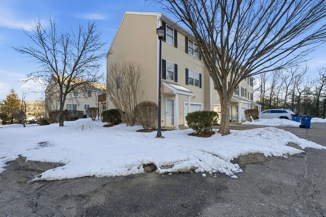 81 Salem Road 74, Billerica, MA 01821