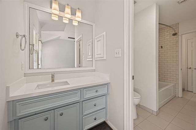 1212 W Alabama Street, Houston, TX 77006