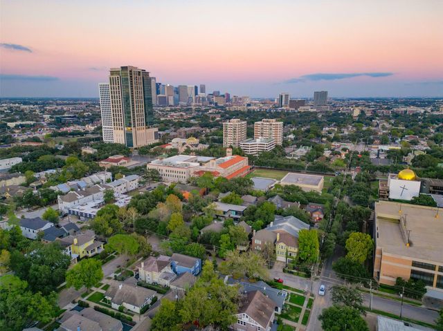 1212 W Alabama Street, Houston, TX 77006