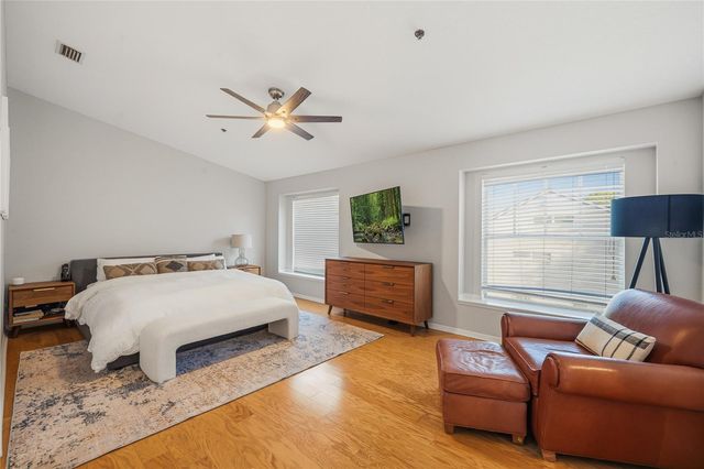 2403 W PALM DRIVE 2, Tampa, FL 33629