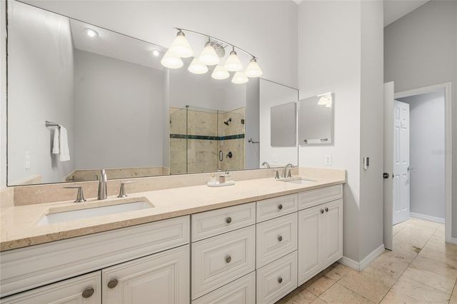 2403 W PALM DRIVE 2, Tampa, FL 33629