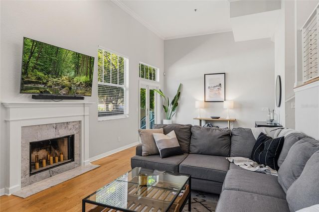 2403 W PALM DRIVE 2, Tampa, FL 33629