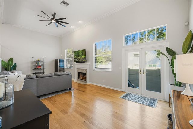 2403 W PALM DRIVE 2, Tampa, FL 33629