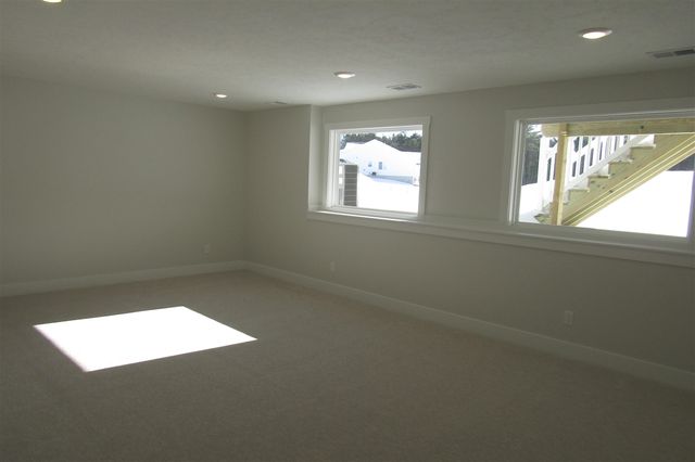 15708 Hawley Drive 49, Grand Haven, MI 49417