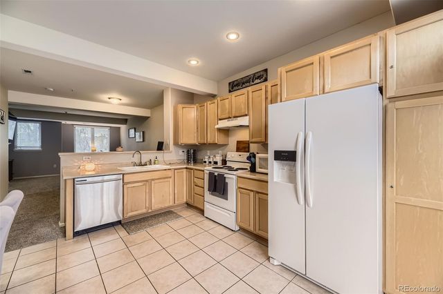 2951 W Riverwalk Circle N, Littleton, CO 80123