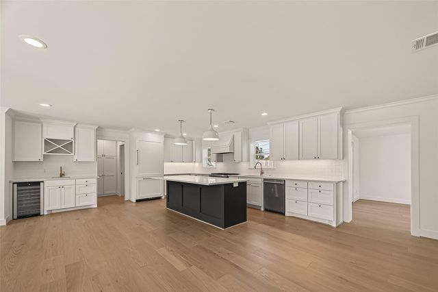 9242 Autauga Street, Houston, TX 77080