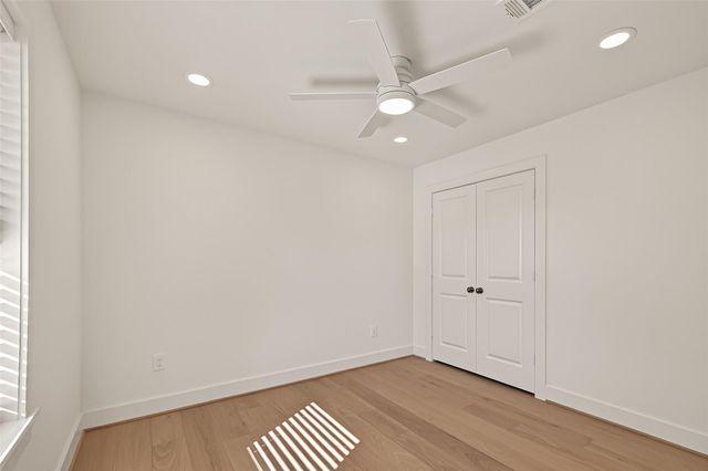 9242 Autauga Street, Houston, TX 77080