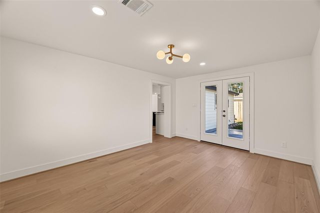 9242 Autauga Street, Houston, TX 77080