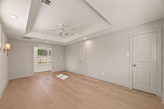 9242 Autauga Street, Houston, TX 77080