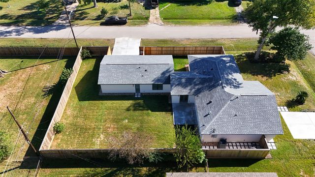 9242 Autauga Street, Houston, TX 77080