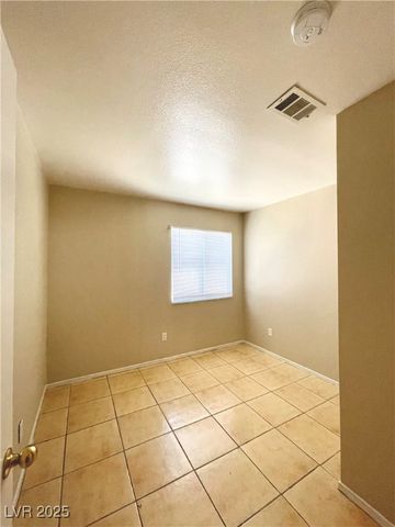 3671 Steinbeck Drive, Las Vegas, NV 89115