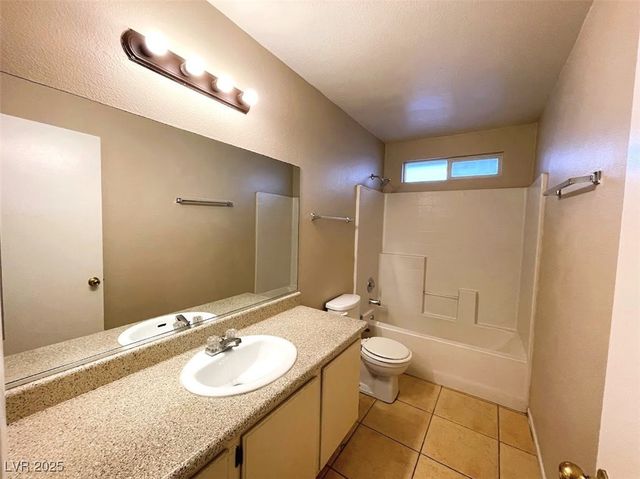 3671 Steinbeck Drive, Las Vegas, NV 89115