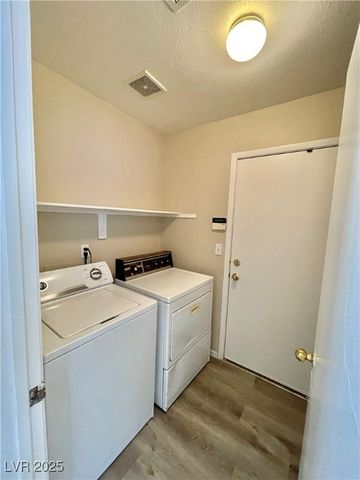 3671 Steinbeck Drive, Las Vegas, NV 89115