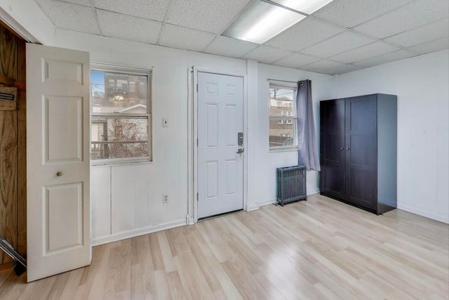 902 S Claremont Avenue 1, Chicago, IL 60612