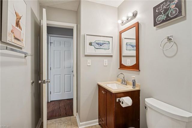 9830 Bacons Fort RD, Gloucester, VA 23061