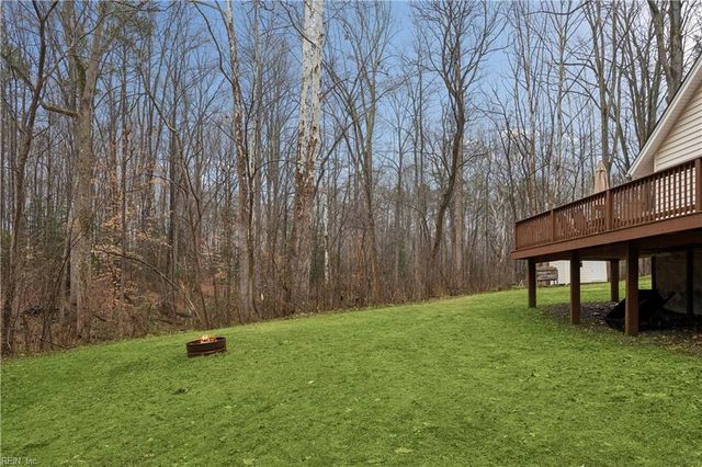 9830 Bacons Fort RD, Gloucester, VA 23061