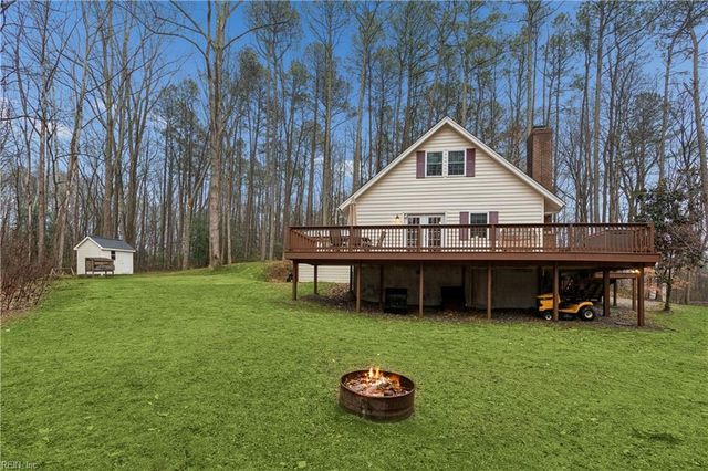 9830 Bacons Fort RD, Gloucester, VA 23061