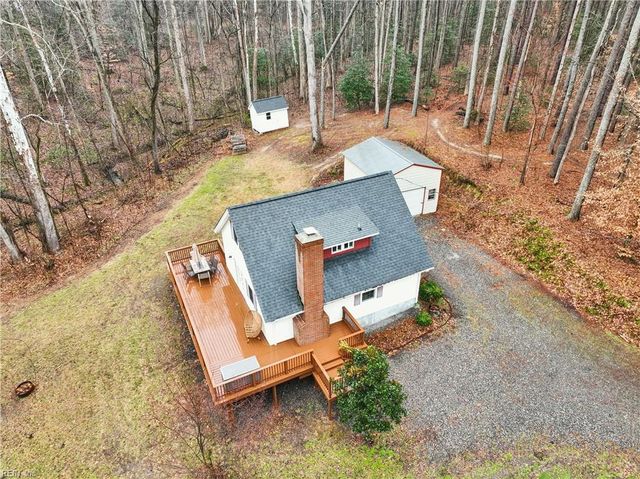 9830 Bacons Fort RD, Gloucester, VA 23061