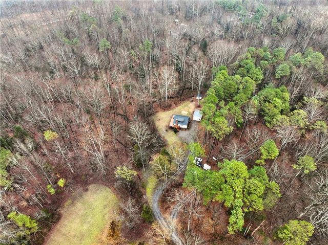 9830 Bacons Fort RD, Gloucester, VA 23061