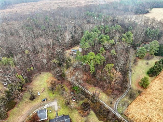 9830 Bacons Fort RD, Gloucester, VA 23061