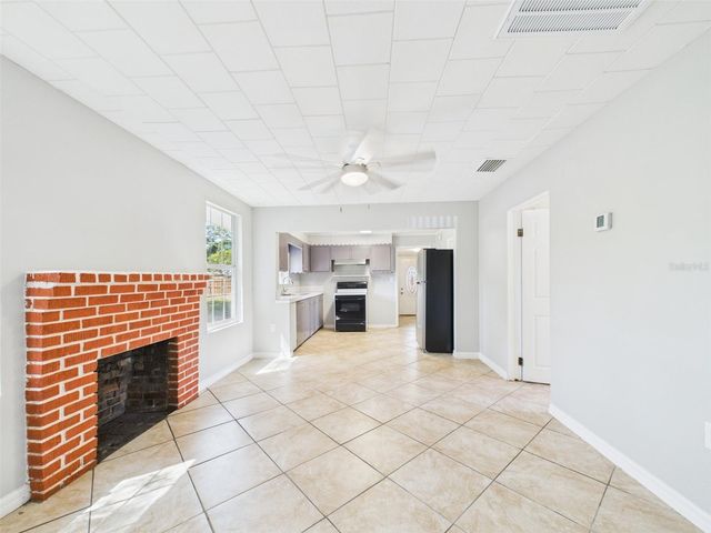 348 GORDON AVENUE, Lake Wales, FL 33859