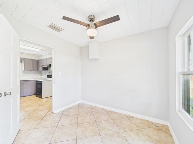 348 GORDON AVENUE, Lake Wales, FL 33859