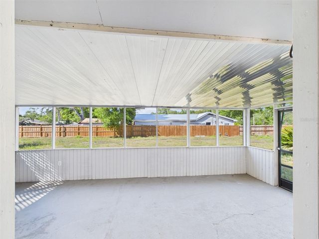 348 GORDON AVENUE, Lake Wales, FL 33859