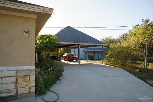 23517 Goldwing Way, Edcouch, TX 78538