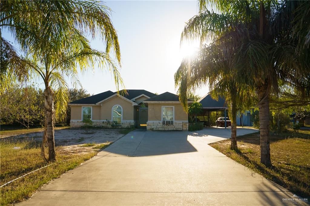 23517 Goldwing Way, Edcouch, TX 78538