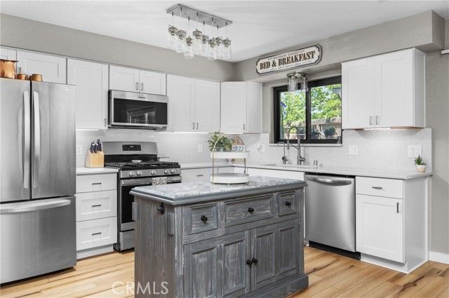 4913 Sparrow Hawk Lane, Paso Robles, CA 93446