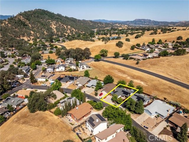 4913 Sparrow Hawk Lane, Paso Robles, CA 93446