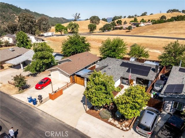 4913 Sparrow Hawk Lane, Paso Robles, CA 93446