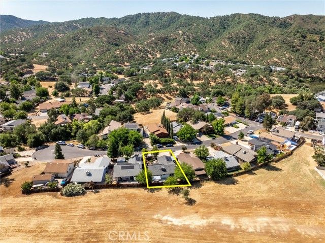 4913 Sparrow Hawk Lane, Paso Robles, CA 93446