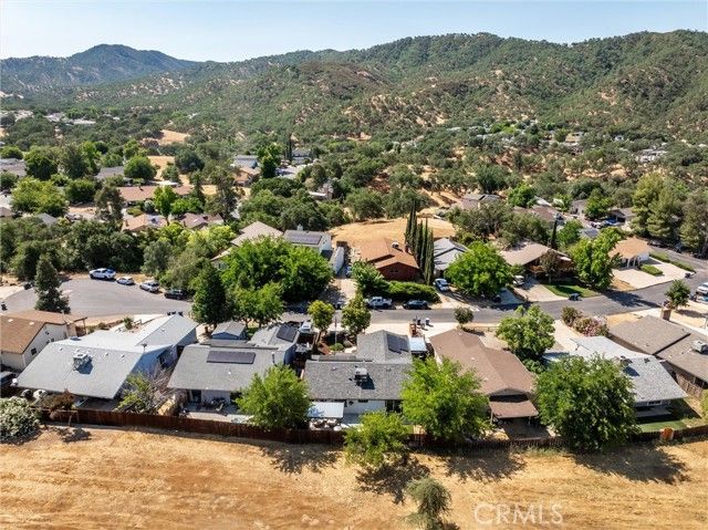 4913 Sparrow Hawk Lane, Paso Robles, CA 93446