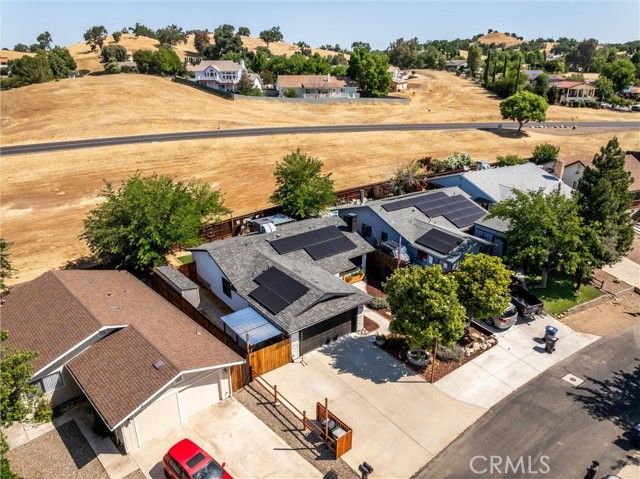 4913 Sparrow Hawk Lane, Paso Robles, CA 93446