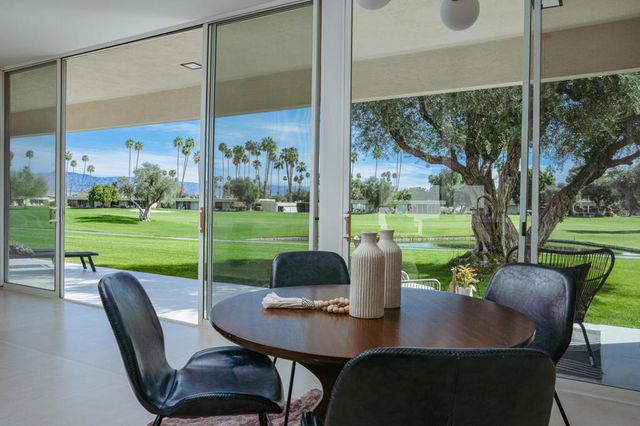 83 Westlake Circle, Palm Springs, CA 92264