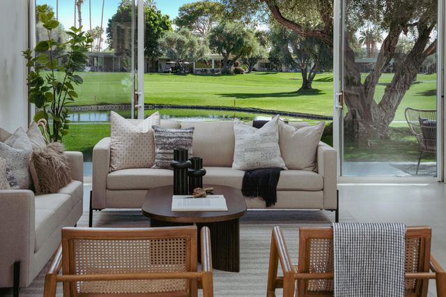 83 Westlake Circle, Palm Springs, CA 92264