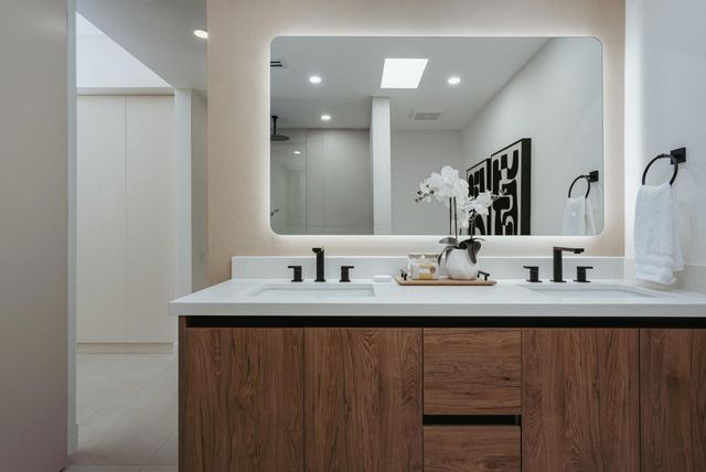 83 Westlake Circle, Palm Springs, CA 92264