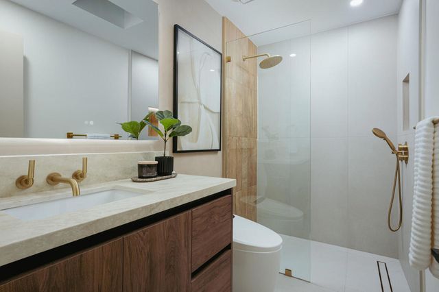 83 Westlake Circle, Palm Springs, CA 92264